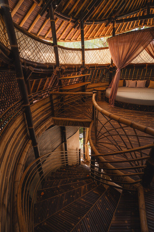 Hideout Leaf Villa / Pablo Luna Studio Hideout Leaf Villa / Pablo Luna Studio - Image 17 of 32
