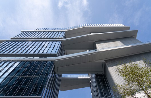 TP-LINK LXD Building / KPF TP-LINK LXD Building / KPF - Exterior Photography, Glass