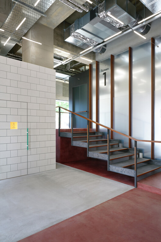 Kyoto Minami Kaikan Movie Theater / Tato Architects Kyoto Minami Kaikan Movie Theater / Tato Architects - Image 13 of 31