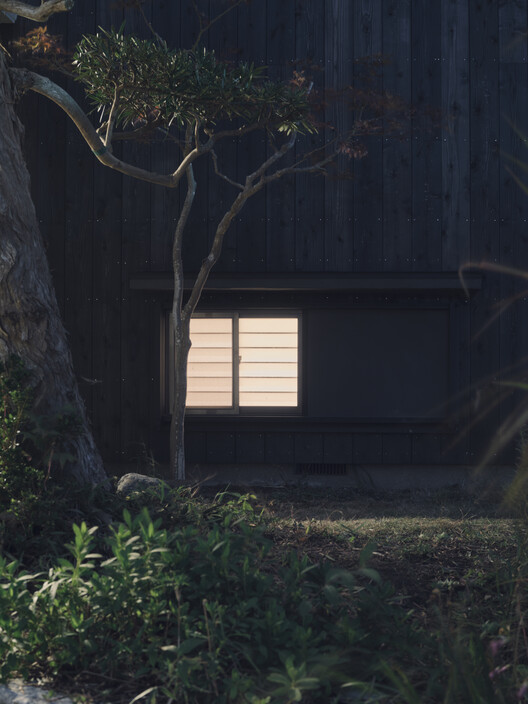 Green Sandwich House / HYAN Green Sandwich House / HYAN - Exterior Photography, Wood