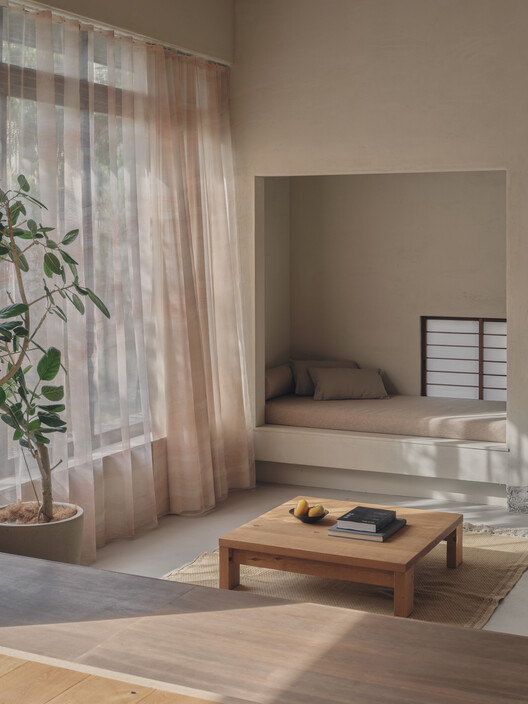 Green Sandwich House / HYAN - Interior Photography, Wood, Lighting, Bed, Bedroom