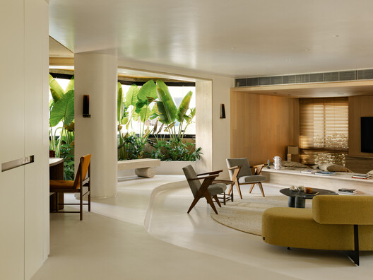 Apartment Matisse / Gurgel D’Alfonso Arquitetura Apartment Matisse / Gurgel D’Alfonso Arquitetura - Interior Photography, Dining room, Wood, Table, Lighting, Chair