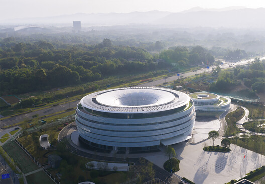 Tianfu Fusion Technology Research Center - SWIP / CSWADI Tianfu Fusion Technology Research Center - SWIP / CSWADI - Exterior Photography
