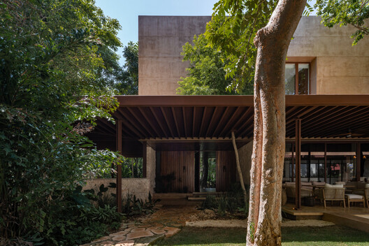 Sodzil House / Esencial Studio Sodzil House / Esencial Studio - Image 10 of 17