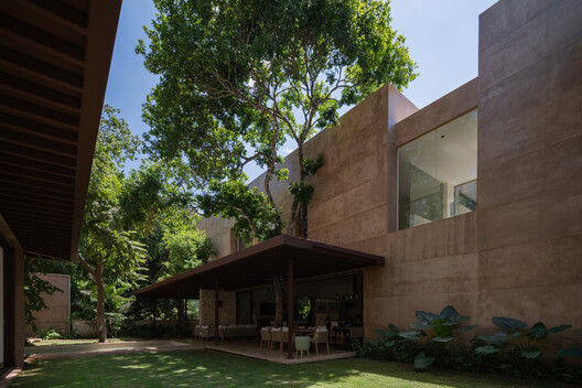 Sodzil House / Esencial Studio Sodzil House / Esencial Studio - Exterior Photography, Courtyard