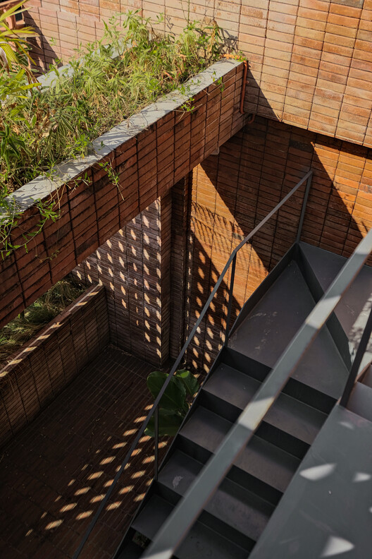 Common Days Cafe / INS Studio Common Days Cafe / INS Studio - Image 13 of 25