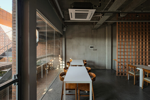 Common Days Cafe / INS Studio Common Days Cafe / INS Studio - Interior Photography, Dining room, Wood, Table, Chair