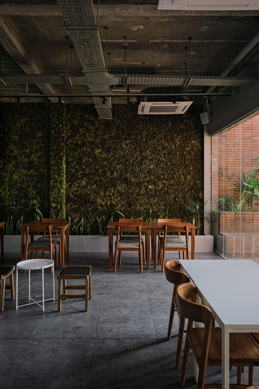 Common Days Cafe / INS Studio Common Days Cafe / INS Studio - Exterior Photography, Wood, Chair