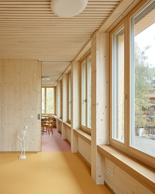 Bossard School / Gut Deubelbeiss Nill Architekten - Interior Photography, Wood