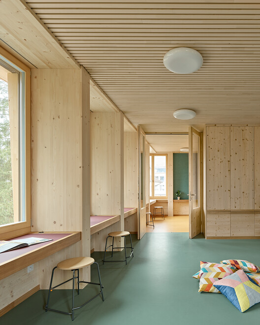 Bossard School / Gut Deubelbeiss Nill Architekten - Interior Photography, Wood