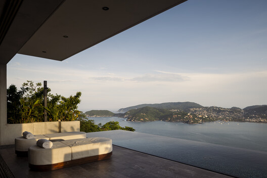 Shadows House / Seiro Arquitectos Shadows House / Seiro Arquitectos - Image 3 of 28