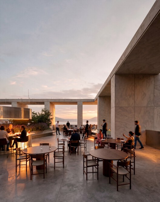 Colombia Earthquake Coverage and Two New Internationally Designed Towers: This Week's Review Colombia Earthquake Coverage and Two New Internationally Designed Towers: This Week's Review - Image 14 of 21