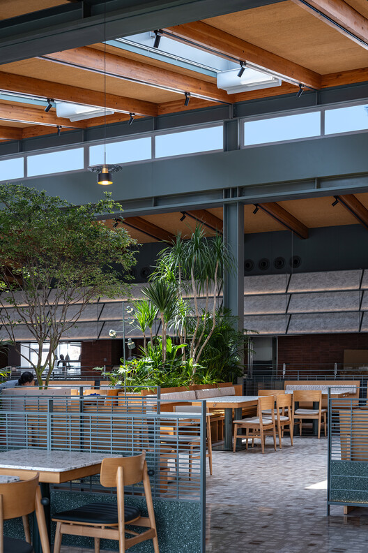 Community Canteen No. 11, Aranya Qinhuangdao / Verse Design Community Canteen No. 11, Aranya Qinhuangdao / Verse Design - Exterior Photography, Wood