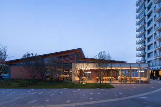 Community Canteen No. 11, Aranya Qinhuangdao / Verse Design Community Canteen No. 11, Aranya Qinhuangdao / Verse Design - Exterior Photography