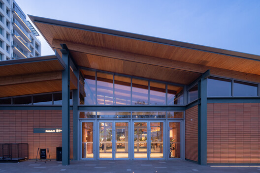 Community Canteen No. 11, Aranya Qinhuangdao / Verse Design Community Canteen No. 11, Aranya Qinhuangdao / Verse Design - Image 15 of 26
