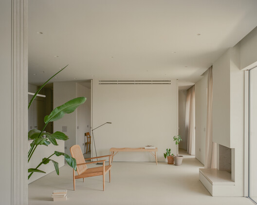 Kifisia Apartment: A Reconfiguration of Domestic Boundaries / Georgios Apostolopoulos Architects Kifisia Apartment: A Reconfiguration of Domestic Boundaries / Georgios Apostolopoulos Architects - Interior Photography, Wood, Chair