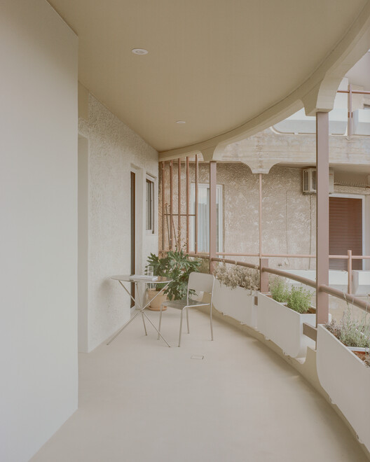 Kifisia Apartment: A Reconfiguration of Domestic Boundaries / Georgios Apostolopoulos Architects Kifisia Apartment: A Reconfiguration of Domestic Boundaries / Georgios Apostolopoulos Architects - Interior Photography, Column