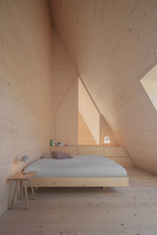 House Gapfohl / Bernardo Bader Architekten House Gapfohl / Bernardo Bader Architekten - Interior Photography, Bedroom, Wood