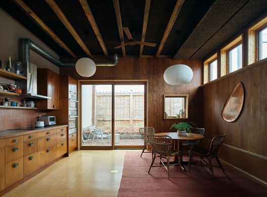 Applying Exposed Cork in Interior Architecture Applying Exposed Cork in Interior Architecture - Image 22 of 36
