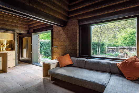 Applying Exposed Cork in Interior Architecture Applying Exposed Cork in Interior Architecture - Image 34 of 36