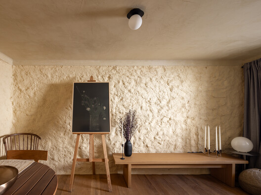 Castelo House / Gonçalo Grácio Castelo House / Gonçalo Grácio - Interior Photography, Wood, Lighting, Chair