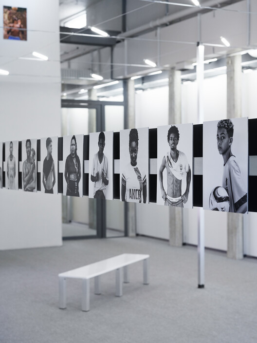 In Campo, Solo Exhibition by Hick Duarte / Clube In Campo, Solo Exhibition by Hick Duarte / Clube - Interior Photography