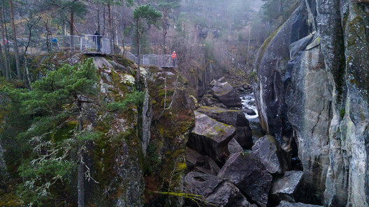 JUVO – resting area and viewpoint in Southwestern Norway / ATSITE JUVO – resting area and viewpoint in Southwestern Norway / ATSITE - Image 13 of 18