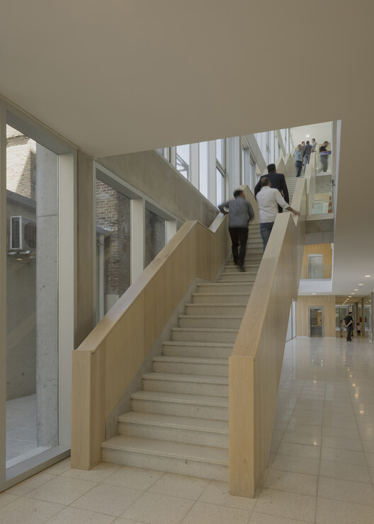 New Headquarters Office Building for IAPSER / Sebastian Stechina + Carlos Di Napoli + Andres Francesconi New Headquarters Office Building for IAPSER / Sebastian Stechina + Carlos Di Napoli + Andres Francesconi - Interior Photography, Stairs, Wood, Glass