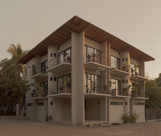 SUUEL Living / CAAM Arquitectos SUUEL Living / CAAM Arquitectos - Interior Photography, Balcony