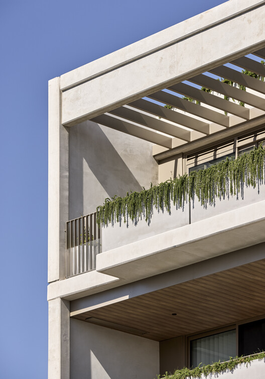 When Timber Isn't the Right Material: Rethinking Material Selection for High-Performance Architecture When Timber Isn't the Right Material: Rethinking Material Selection for High-Performance Architecture - Image 12 of 17