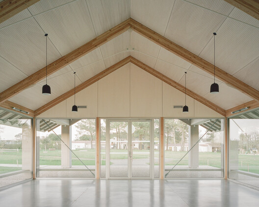 Salle de médiation culturelle / atelier iso architectes Salle de médiation culturelle / atelier iso architectes - Image 5 of 13