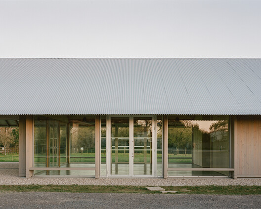 Salle de médiation culturelle / atelier iso architectes Salle de médiation culturelle / atelier iso architectes - Image 3 of 13