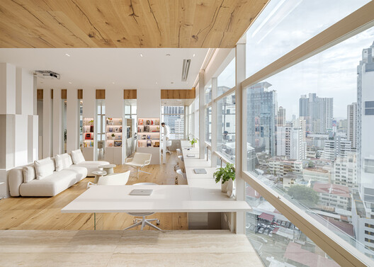 Sartoriale Offices / DOS - G arquitectos - Interior Photography, Wood, Table, Lighting, Chair, Glass