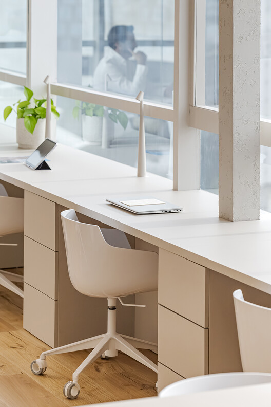 Sartoriale Offices / DOS - G arquitectos - Interior Photography, Kitchen, Table, Chair