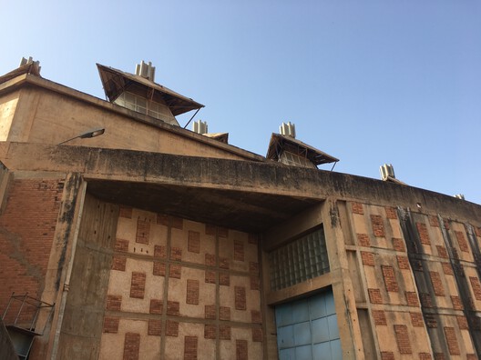 The Maison du Peuple: Reclaiming Brutalism for Nation-Building The Maison du Peuple: Reclaiming Brutalism for Nation-Building - Image 6 of 9