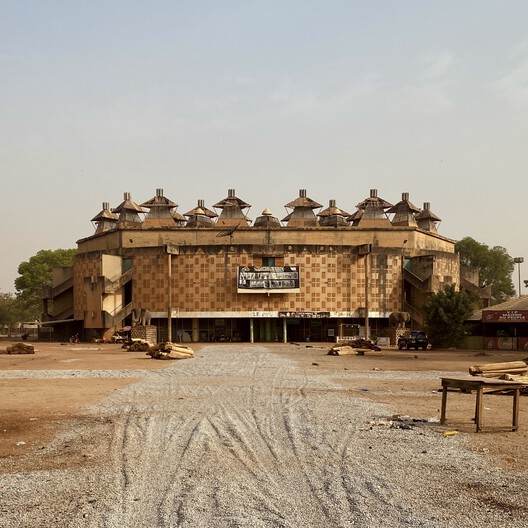 The Maison du Peuple: Reclaiming Brutalism for Nation-Building The Maison du Peuple: Reclaiming Brutalism for Nation-Building - Image 8 of 9