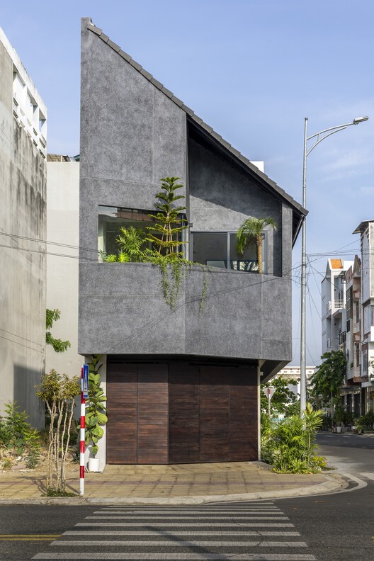 The Inner Court House / Plus Idea Studio - Exterior Photography, Concrete