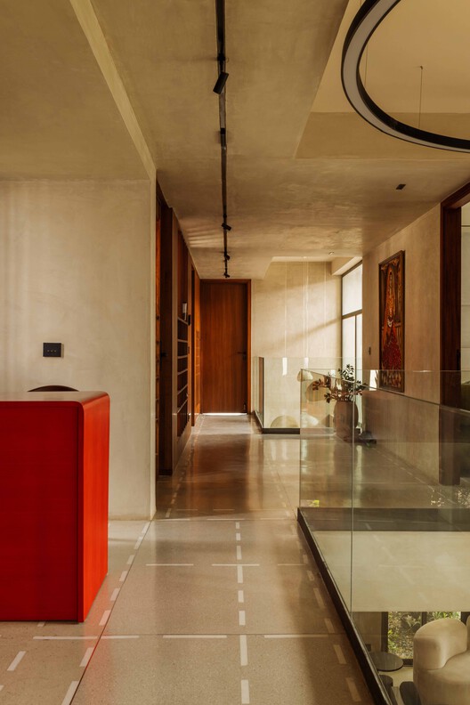 The House of Thirds / Architects Collaborative The House of Thirds / Architects Collaborative - Interior Photography, Wood, Lighting, Glass