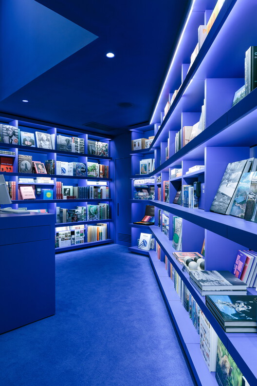 Livraria da Vila Artes / ARCHITECTS OFFICE Livraria da Vila Artes / ARCHITECTS OFFICE - Exterior Photography, Shelving