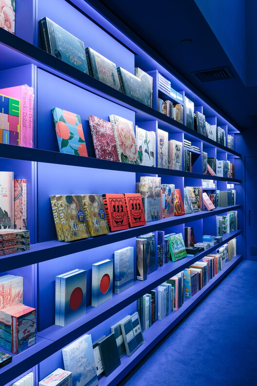Livraria da Vila Artes / ARCHITECTS OFFICE Livraria da Vila Artes / ARCHITECTS OFFICE - Exterior Photography, Shelving