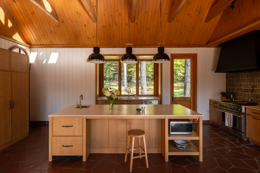 House in Chérive / Paul Bernier Architecte House in Chérive / Paul Bernier Architecte - Interior Photography, Kitchen, Countertop, Wood, Lighting, Chair