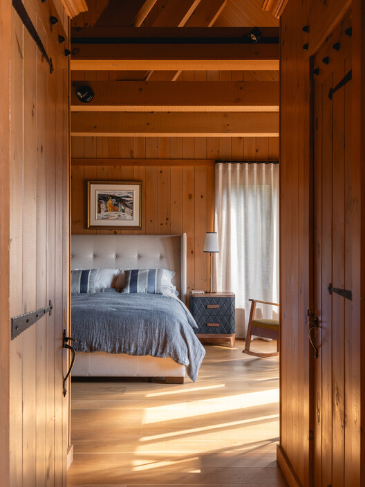 House in Chérive / Paul Bernier Architecte House in Chérive / Paul Bernier Architecte - Interior Photography, Bedroom, Wood, Lighting, Bed