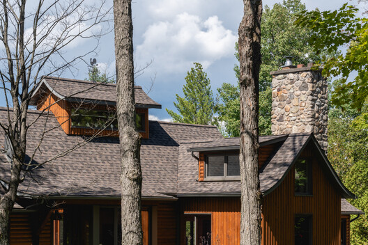 House in Chérive / Paul Bernier Architecte House in Chérive / Paul Bernier Architecte - Exterior Photography, Wood