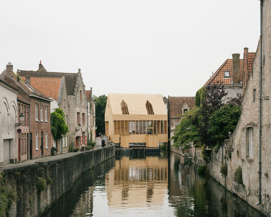 Brugge Diptych / PARA Brugge Diptych / PARA - Exterior Photography, Waterfront