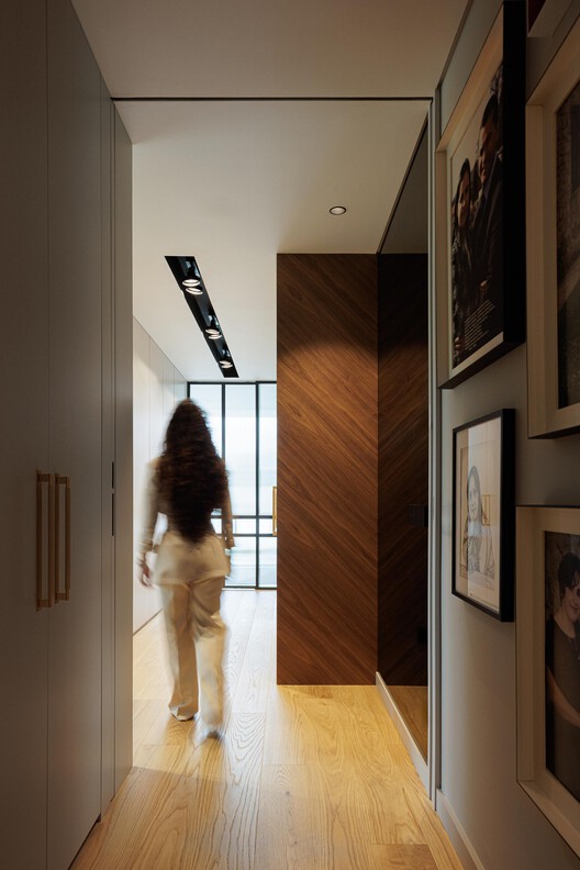 Linha House / Ricardo Azevedo Arquitecto Linha House / Ricardo Azevedo Arquitecto - Interior Photography, Wood, Lighting, Door, Glass