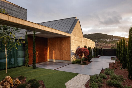 Linha House / Ricardo Azevedo Arquitecto Linha House / Ricardo Azevedo Arquitecto - Image 6 of 31