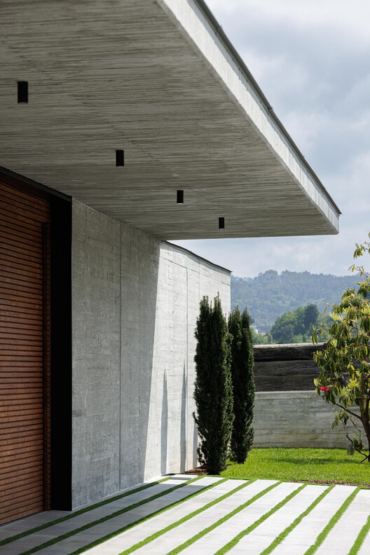 Linha House / Ricardo Azevedo Arquitecto Linha House / Ricardo Azevedo Arquitecto - Image 17 of 31