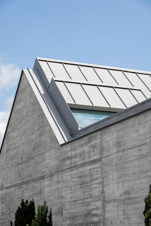 Linha House / Ricardo Azevedo Arquitecto Linha House / Ricardo Azevedo Arquitecto - Exterior Photography, Concrete