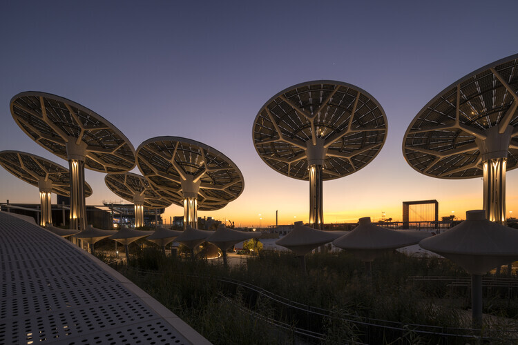 From Tent to Terminal: Bedouin Craft in Contemporary Infrastructure - Image 9 of 11