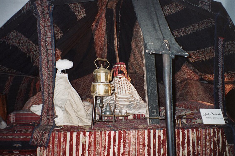 From Tent to Terminal: Bedouin Craft in Contemporary Infrastructure - Image 6 of 11